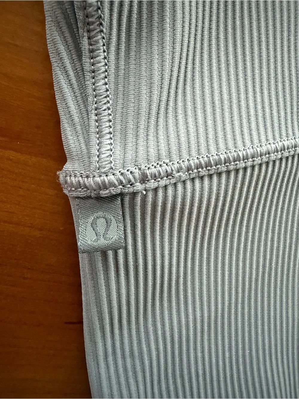 Lululemon Size 6 Reversible Cropped Tank Top Bundle Softstreme Power Pivot